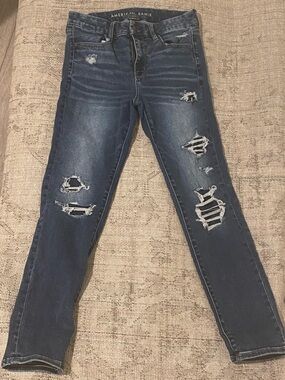 American Eagle Outfitters Women's Dark Blue Distressed Skinny Jeans